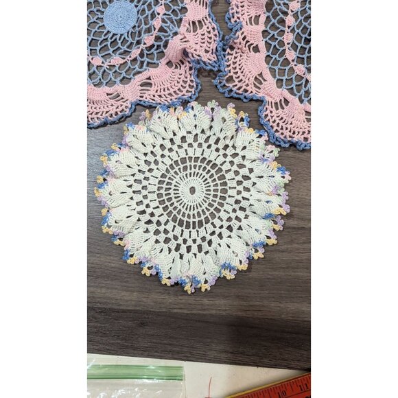 Vintage Hand-Crocheted Doilies Set Of 3 Pink & White Round & Square 10" Decor - Picture 2 of 7